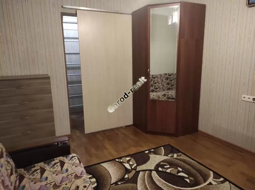 комната