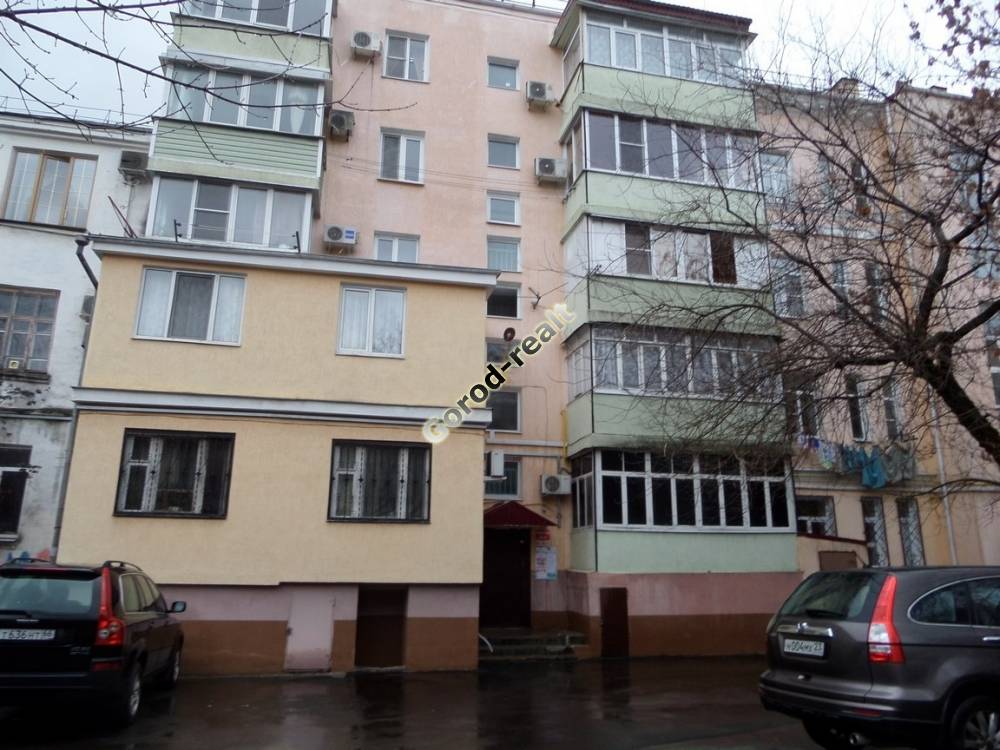 дом