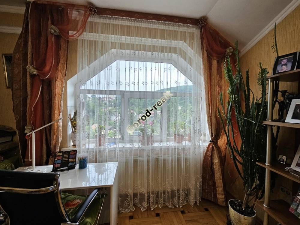 комната