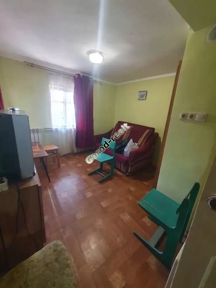 комната