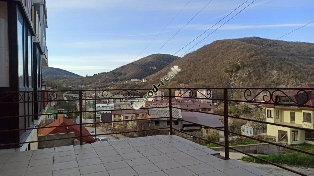 вокруг дома