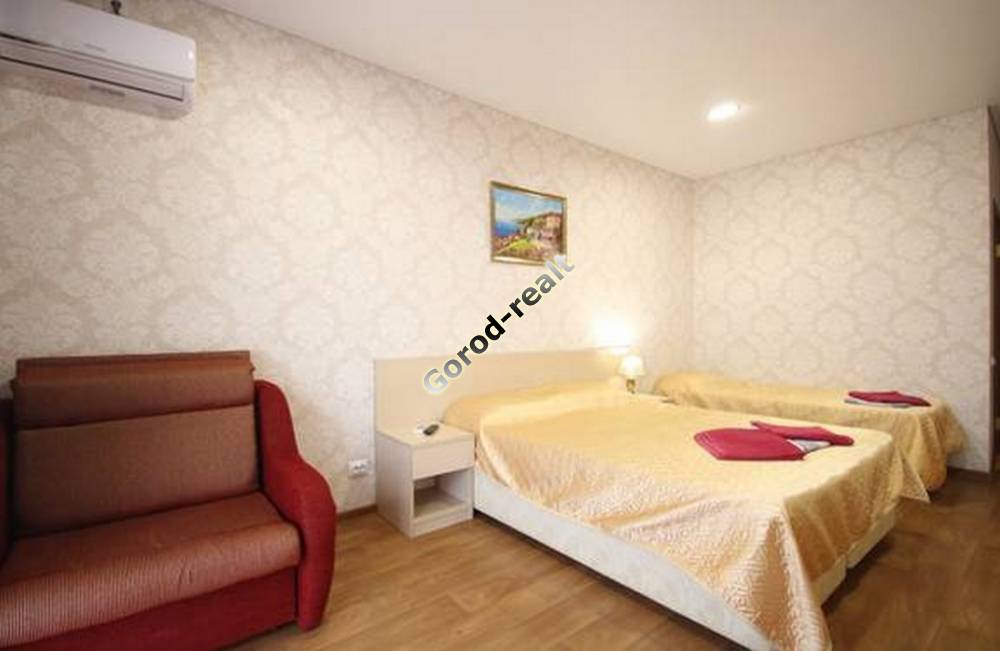 6f02027b-9e5d-4f6c-9a28-cad98b3ea6a6