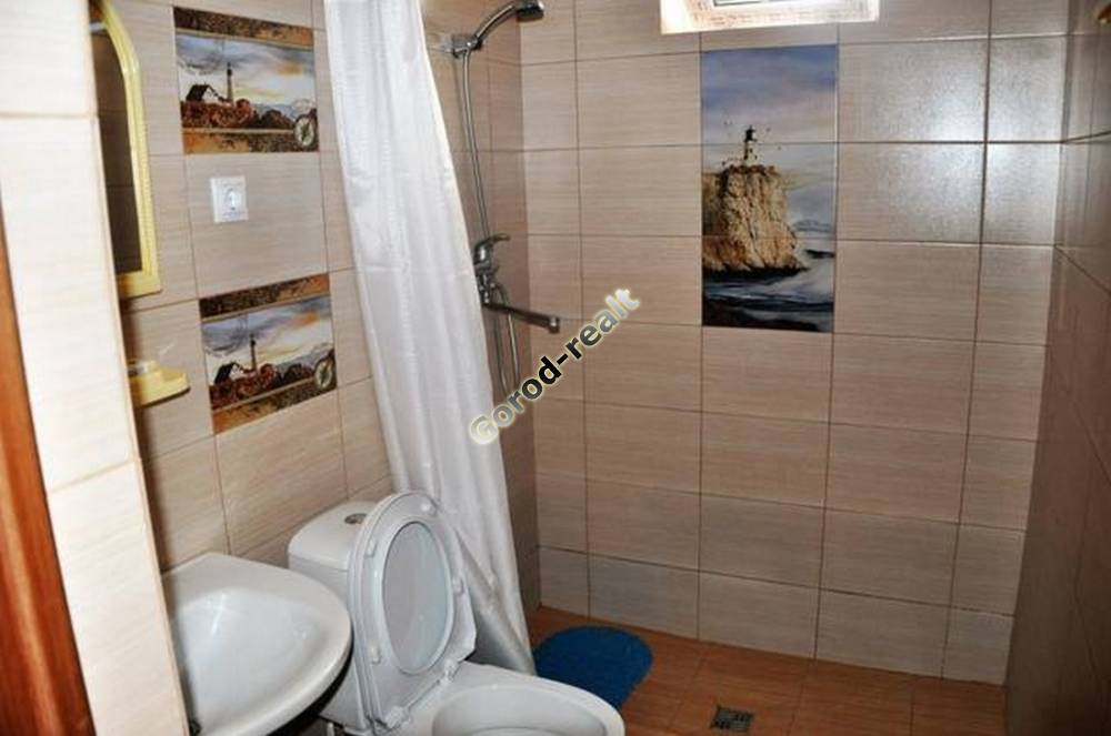 8b08e705-cfb0-40ae-964b-a9353940e608