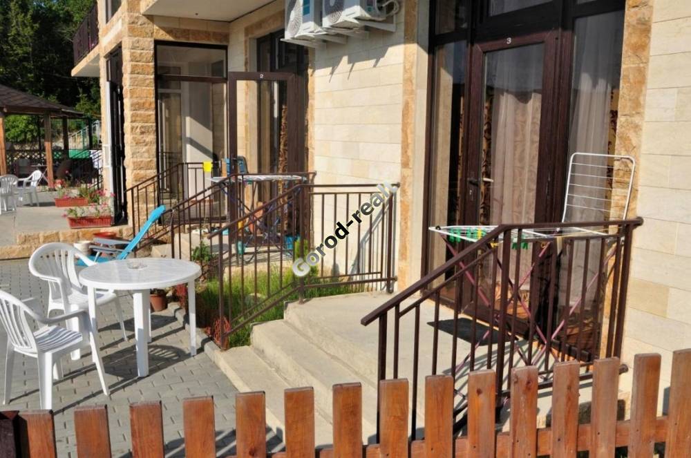 8f476003-06fe-4174-aa9b-6a5cfa140514