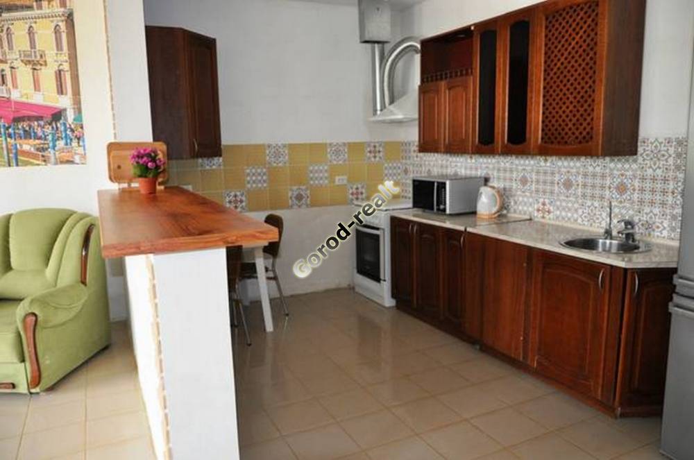 b9b55617-4ae5-4971-b4b2-89b7c59aece1