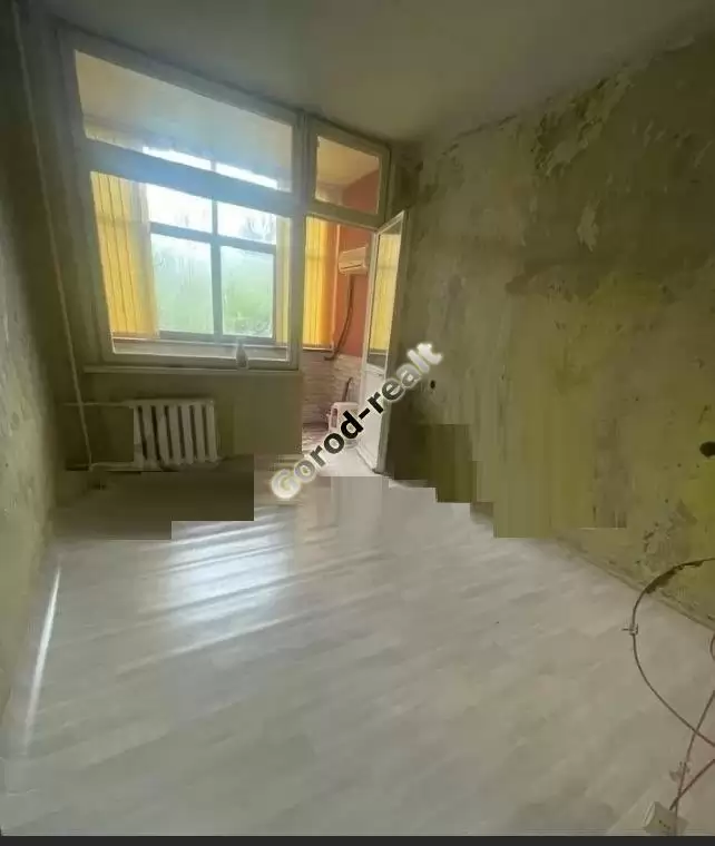 комната