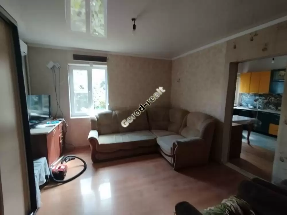 зал