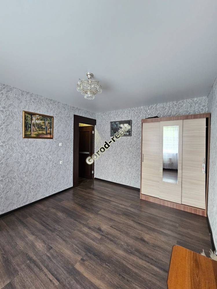 1000522654