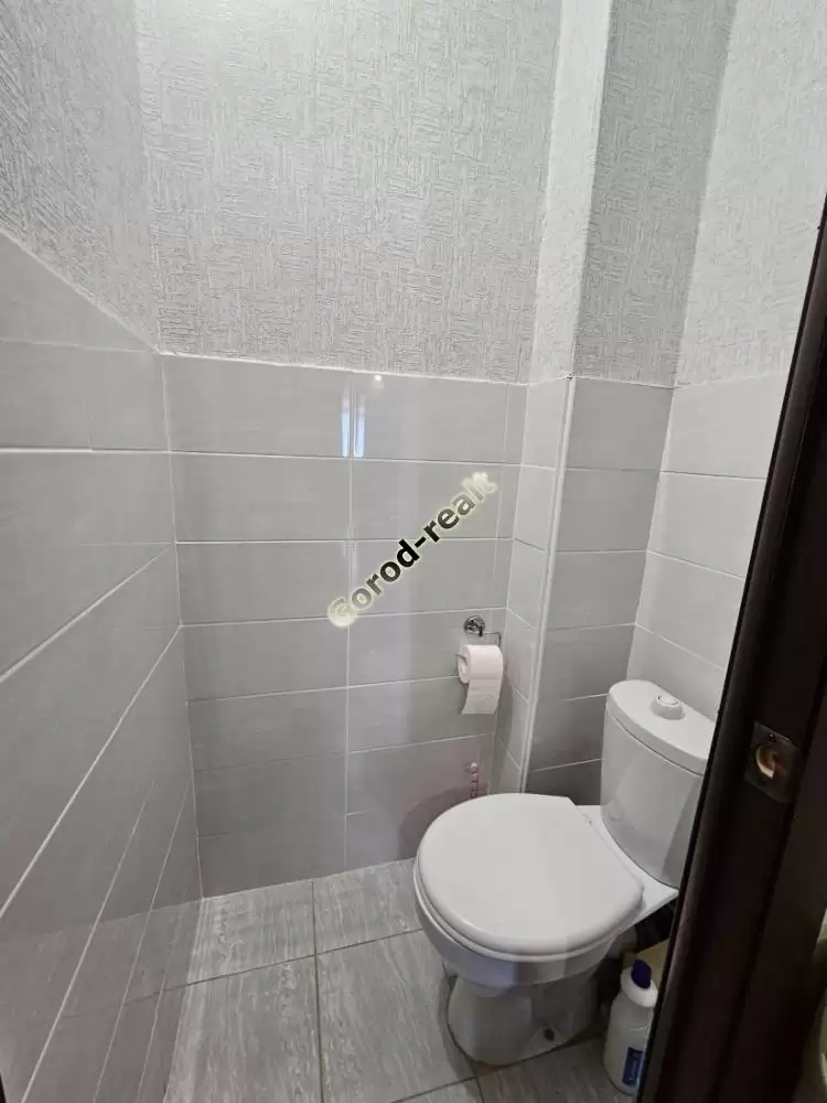 1000522665