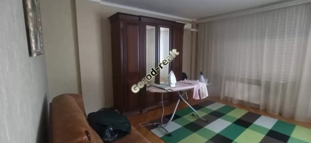 комната