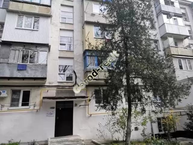 дом