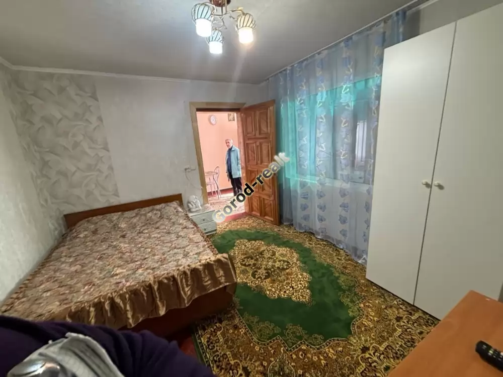 комната